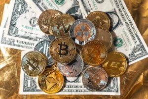 cryptocurrency-golden-bitcoin-image-for-crypto-cur-2021-10-21-04-34-28-utc – Synergos Consultancy
